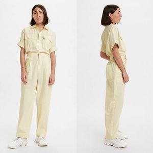 NWT Levi’s Lorelei Button Down Jumpsuit